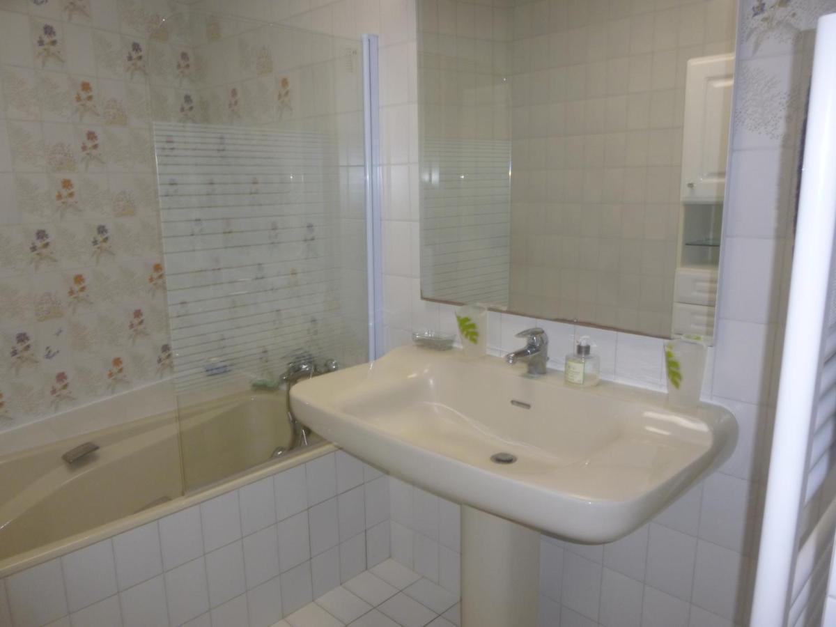 Sanary - Zone Pietonne - Clim - 2 Chambres 4 A 6 Personnes - Wifi Zewnętrze zdjęcie